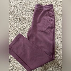 Lululemon Brushed Softstreme